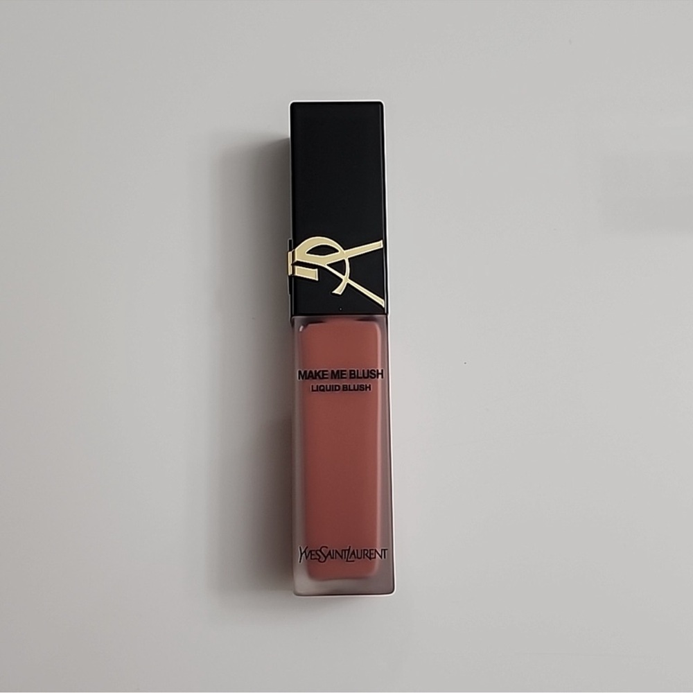 YSL make me blush in Shade Peach Nude.